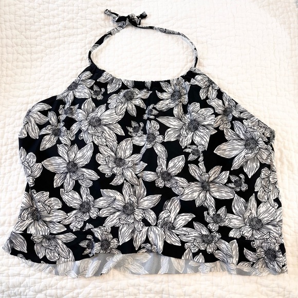 Crown & Ivy halter crop bikini top - Picture 1 of 2